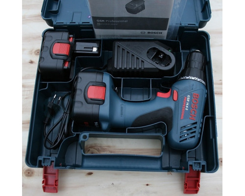 Акумуляторна дриль-шуруповерт Bosch GSR 14,4-2 V Professional BD 0601918G20