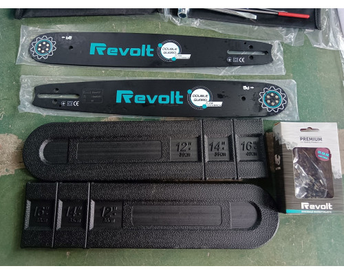 Пила бензинова ланцюгова Revolt GS4500H